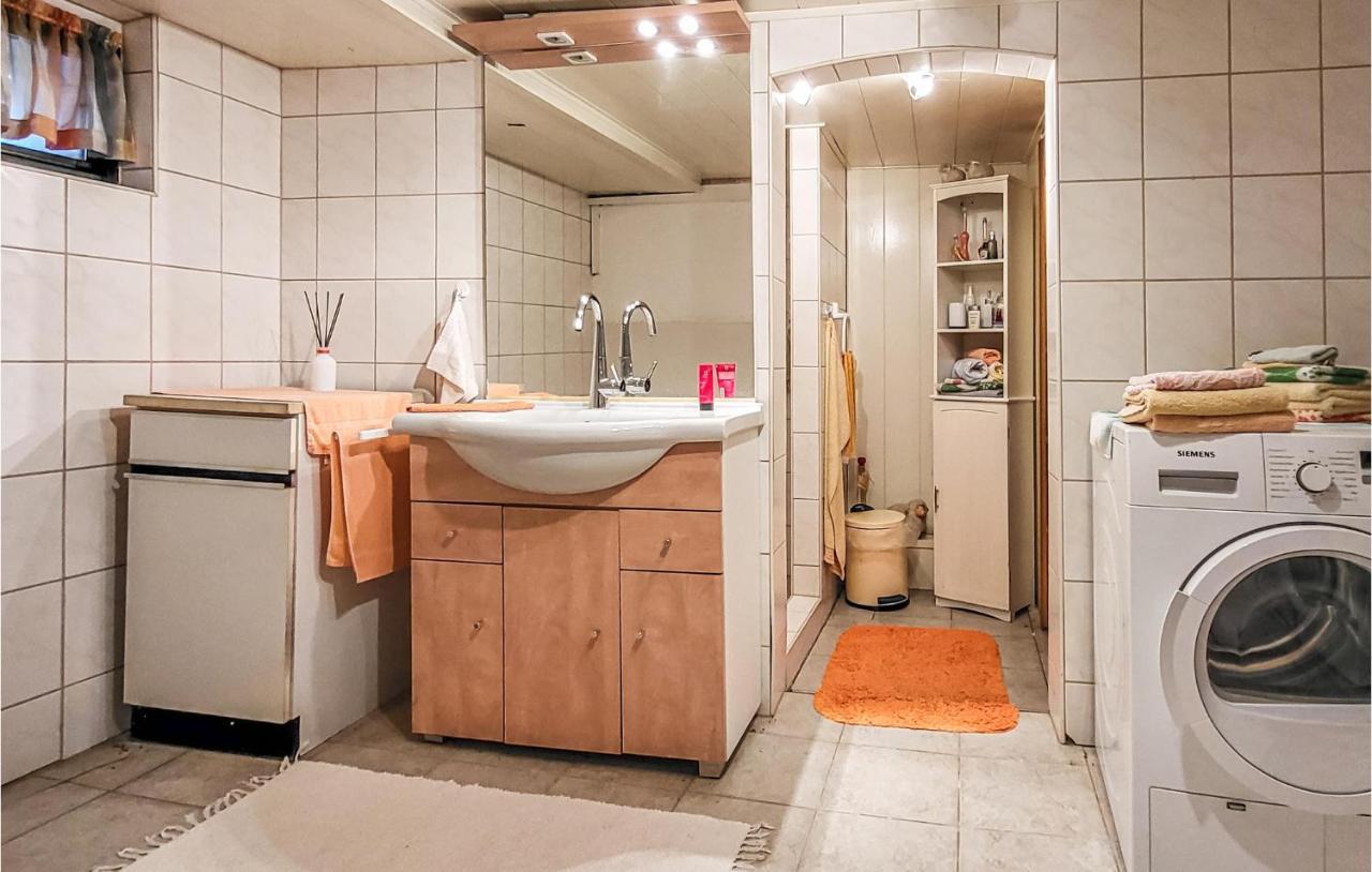 3 Bedroom Stunning Home In 예나 외부 사진
